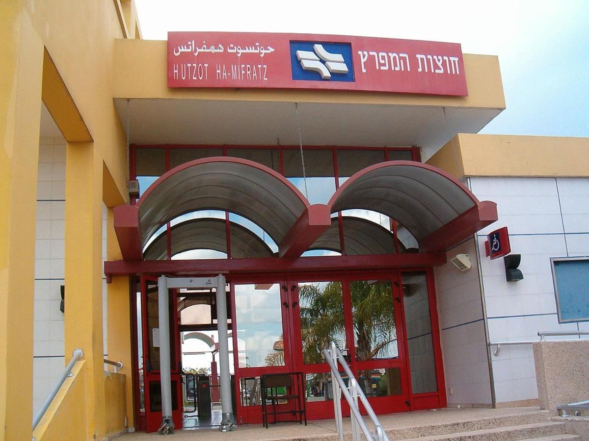 Boutique Thomas בוטיק תומאס Hotel Haifa Exterior photo